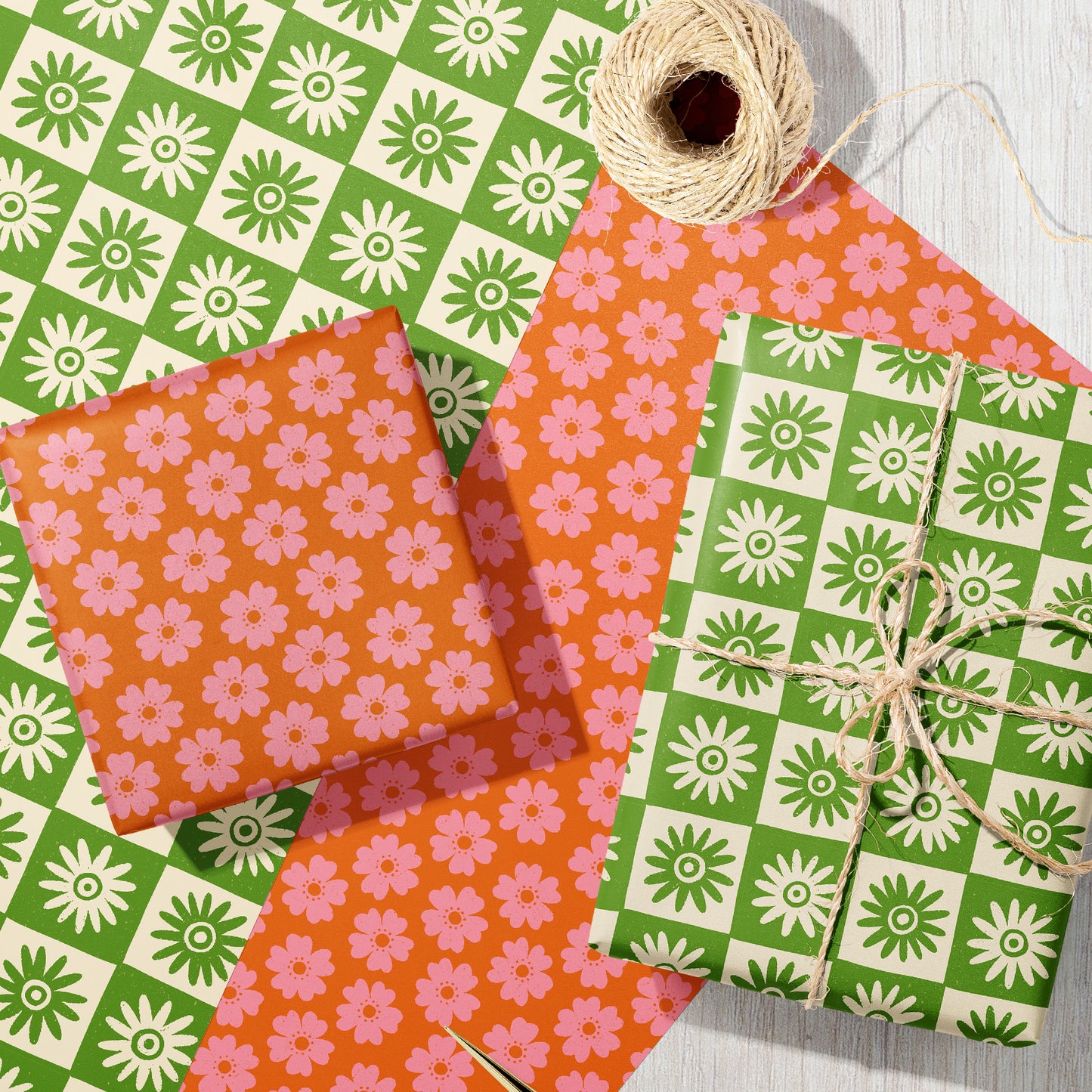 Daisy Check Eco Gift Wrap